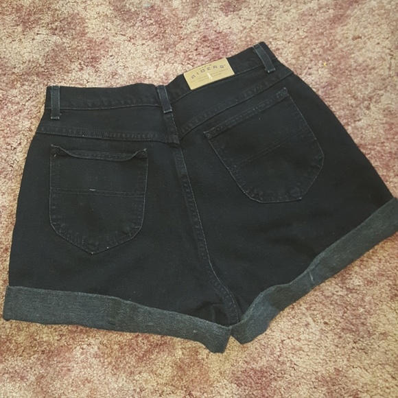 Lee Pants - LEE HIGH WAISTED MOM JEAN SHORTS VINTAGE FESTIVAL